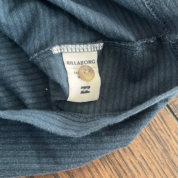 Billabong Standard Issue Short Sleeve Polo in Blue Stripes - Picture 6 of 8